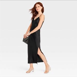 Elegant Black Slip Dress 🫶🏽✨